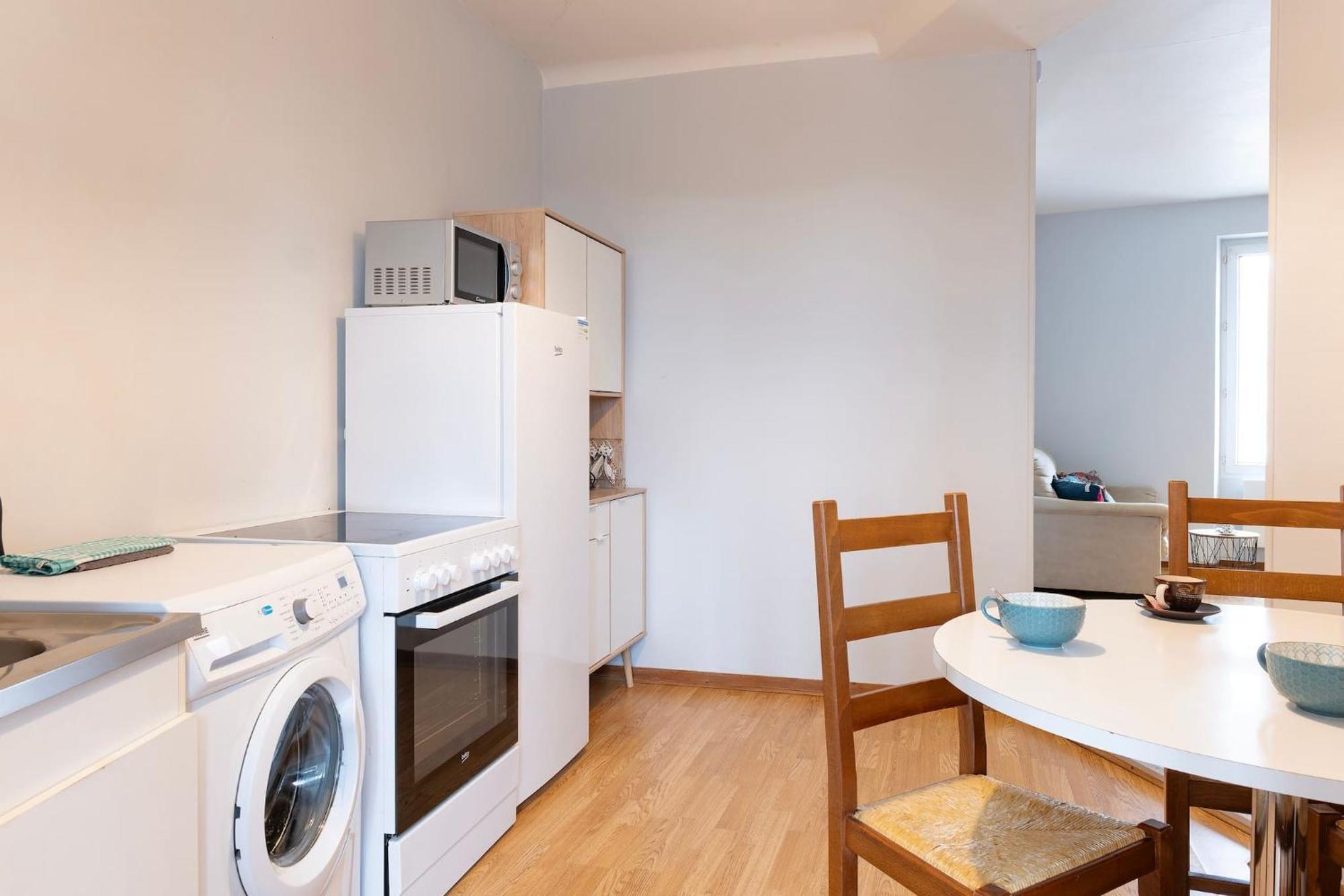 Grand Studio ✰ 35M² ✰ Centre ✰ 4Pers/2Lits ✰ Cuisine ✰ Wifi Cande Exterior photo